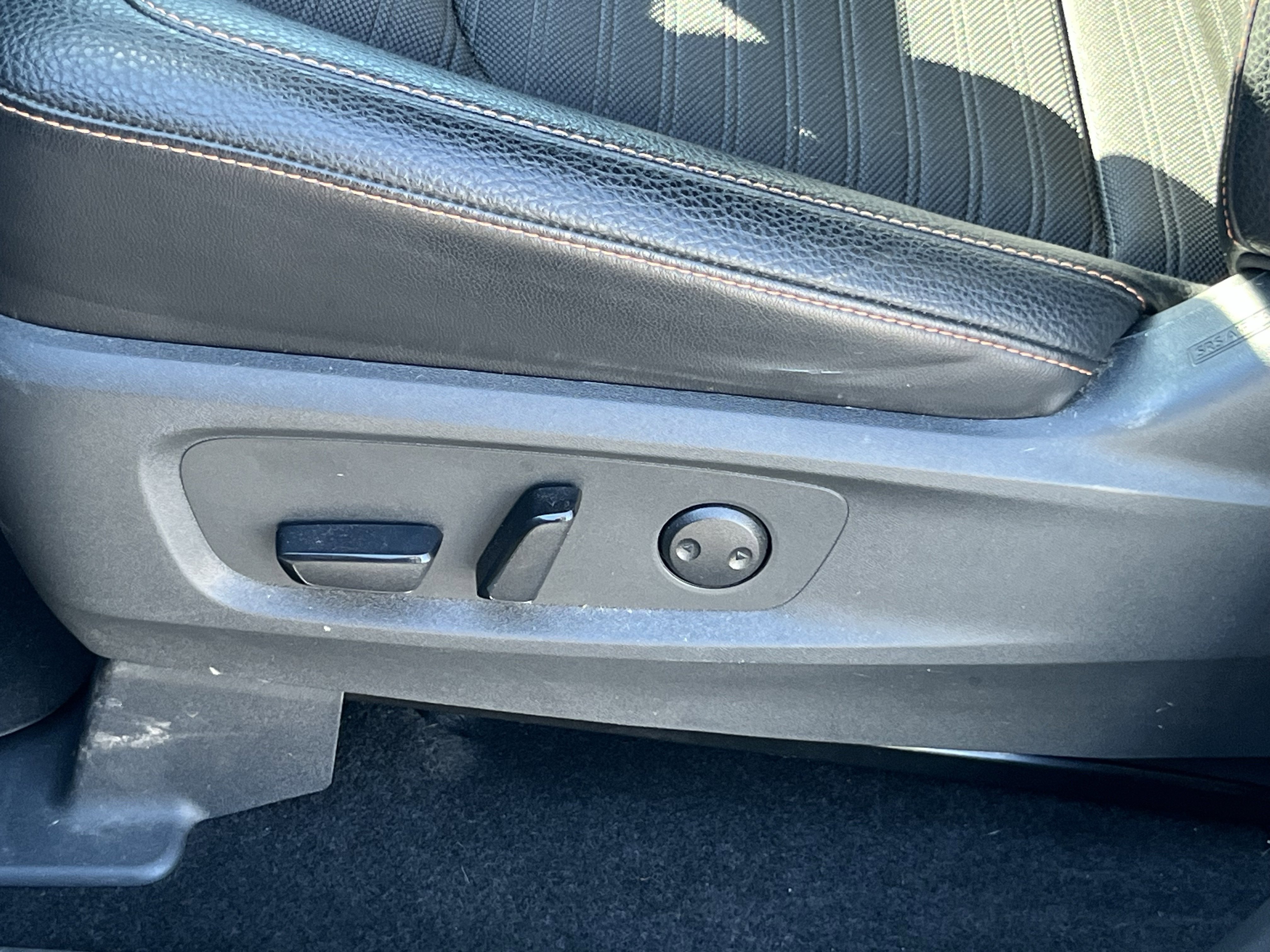 Used 2024 Nissan Pathfinder Rock Creek AWD/4WD image 12