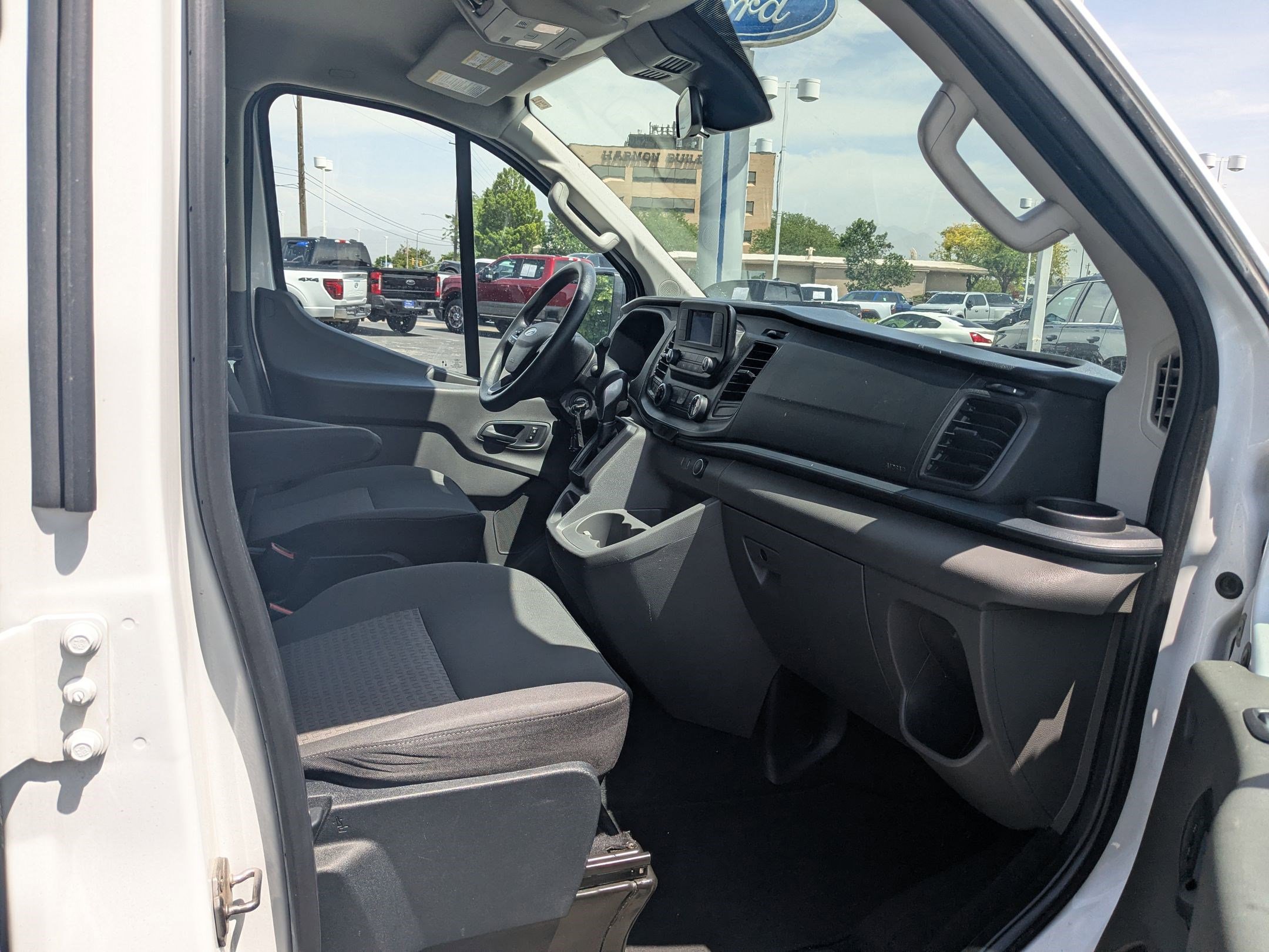 Used 2021 Ford Transit 350 XLT RWD image 29