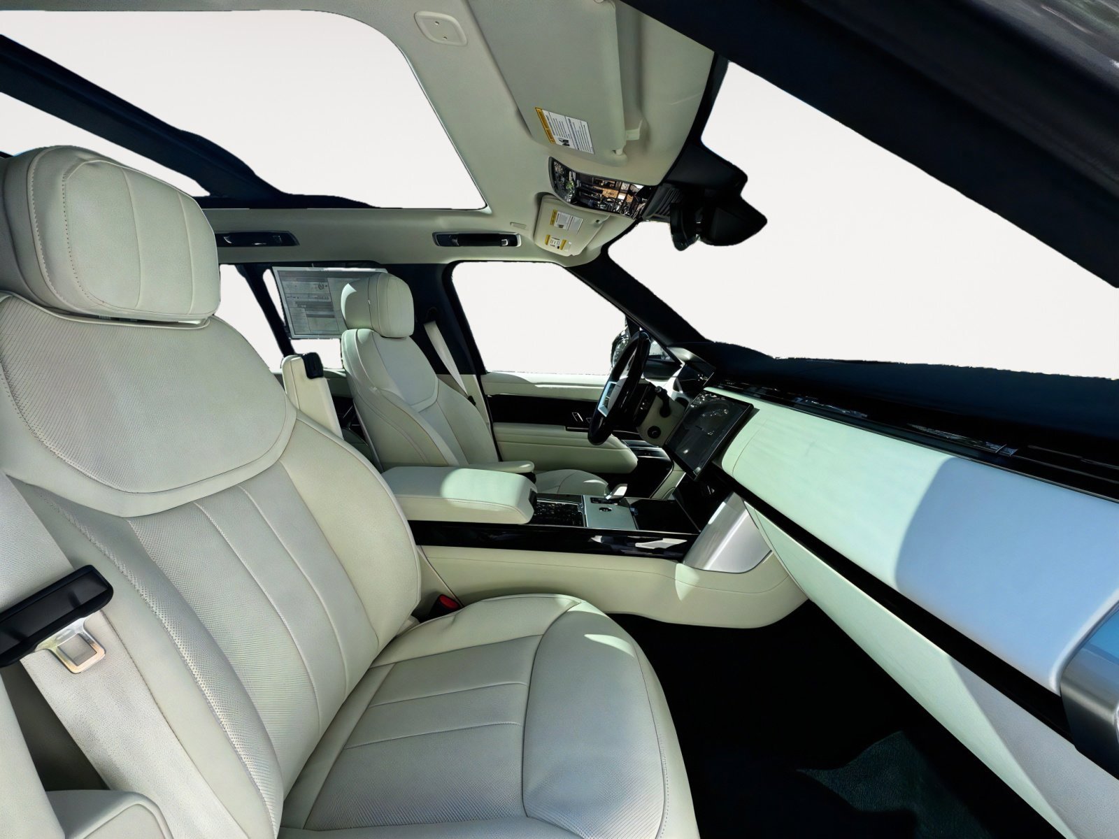 New 2025 Land Rover Range Rover SE image 20