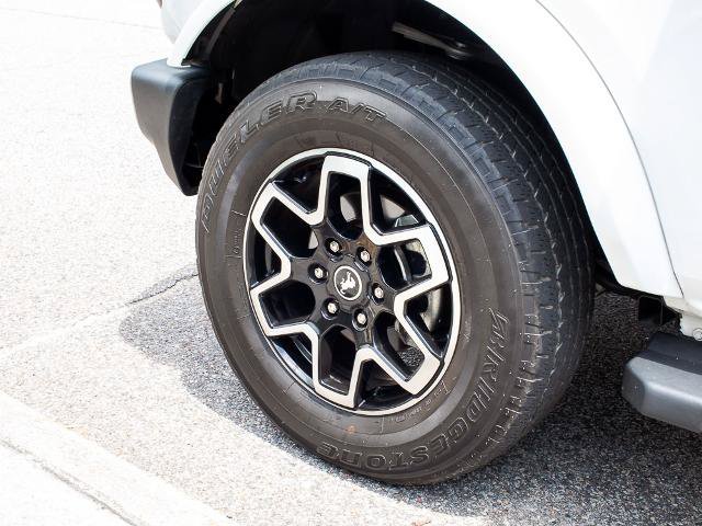 Certified 2024 Ford Bronco Outer Banks AWD/4WD image 5