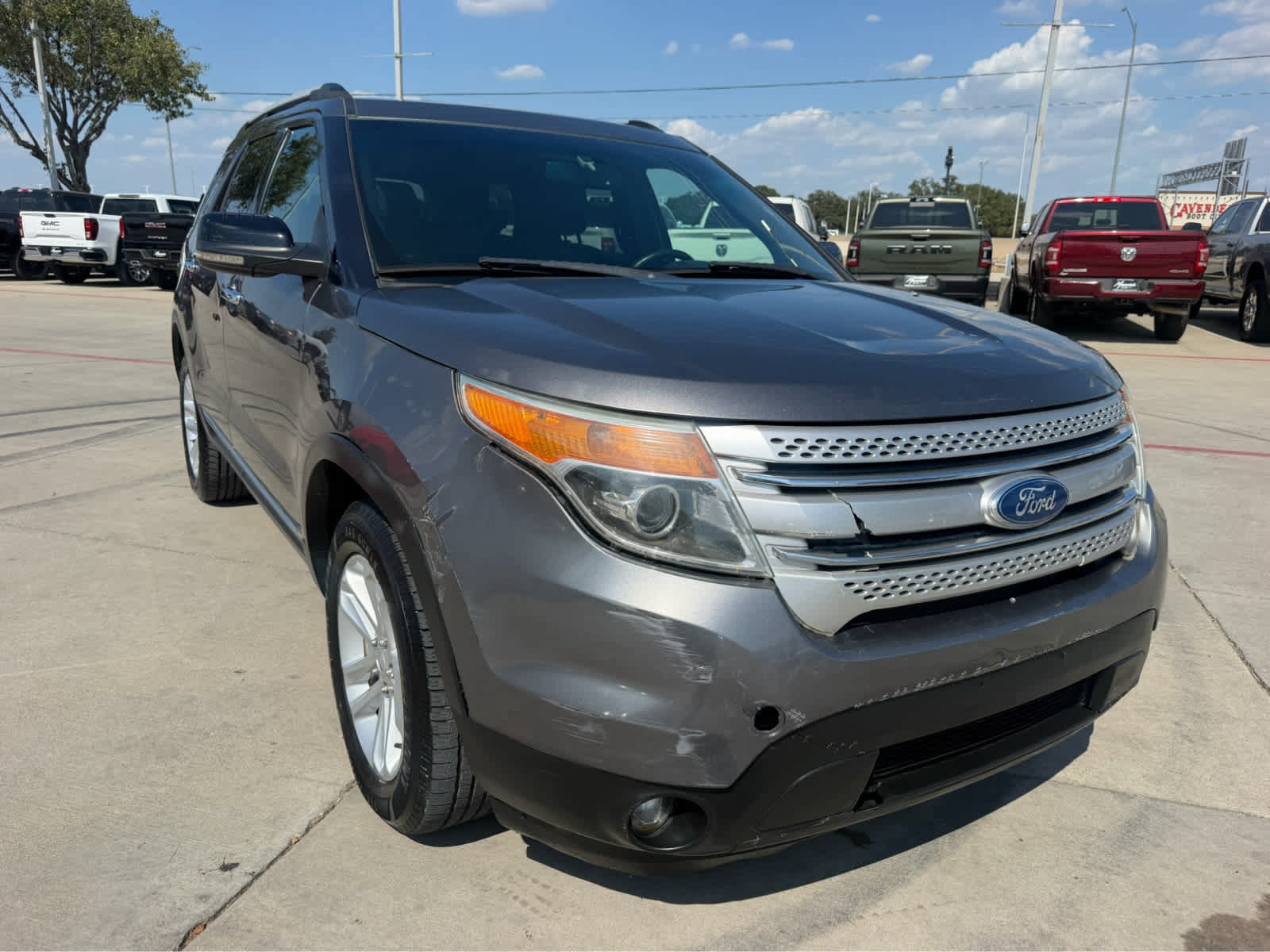 Used 2012 Ford Explorer XLT AWD/4WD image 4