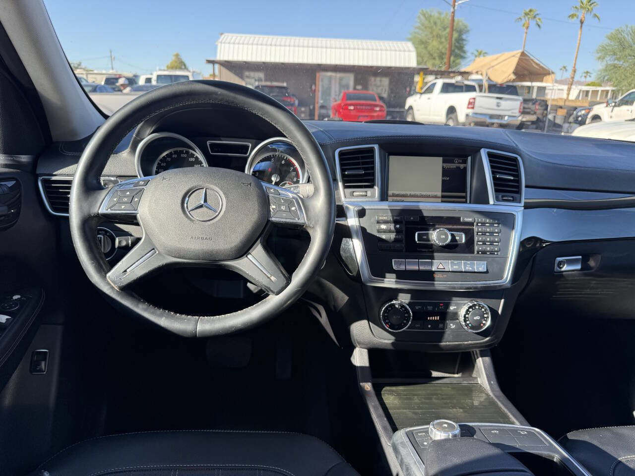 Used 2015 Mercedes-Benz GL 450 4MATIC image 24