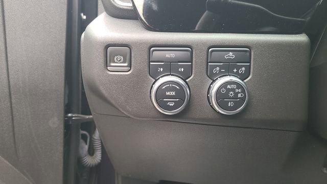 Certified 2023 GMC Sierra 1500 Elevation AWD/4WD image 15