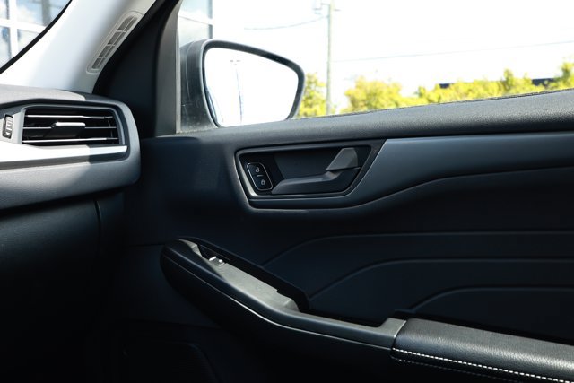 Used 2025 Ford Escape Active FWD image 25