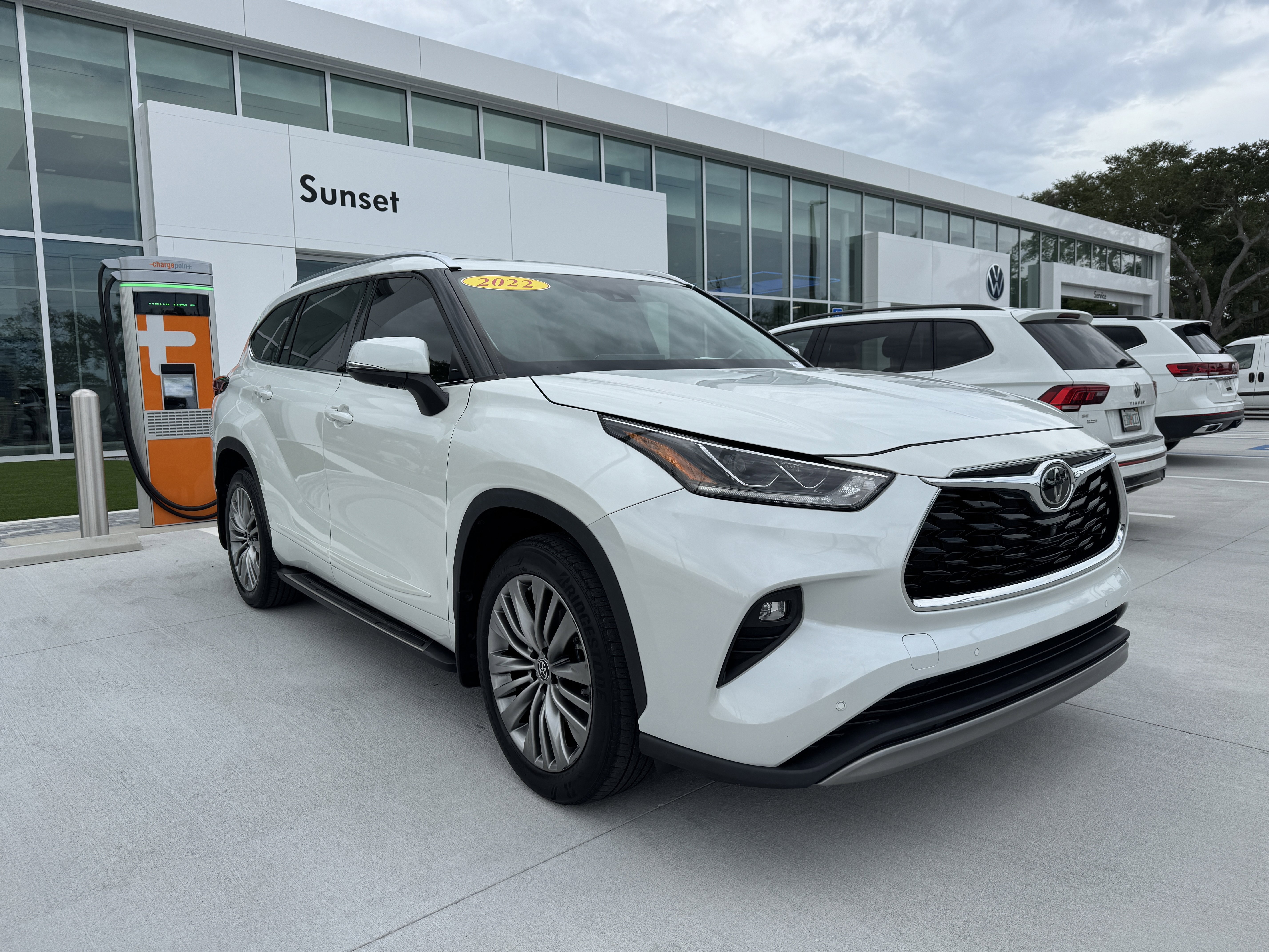 Used 2022 Toyota Highlander Platinum