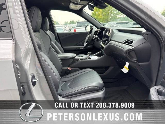 New 2026 Lexus TX 500h AWD w/ Technology Package image 12