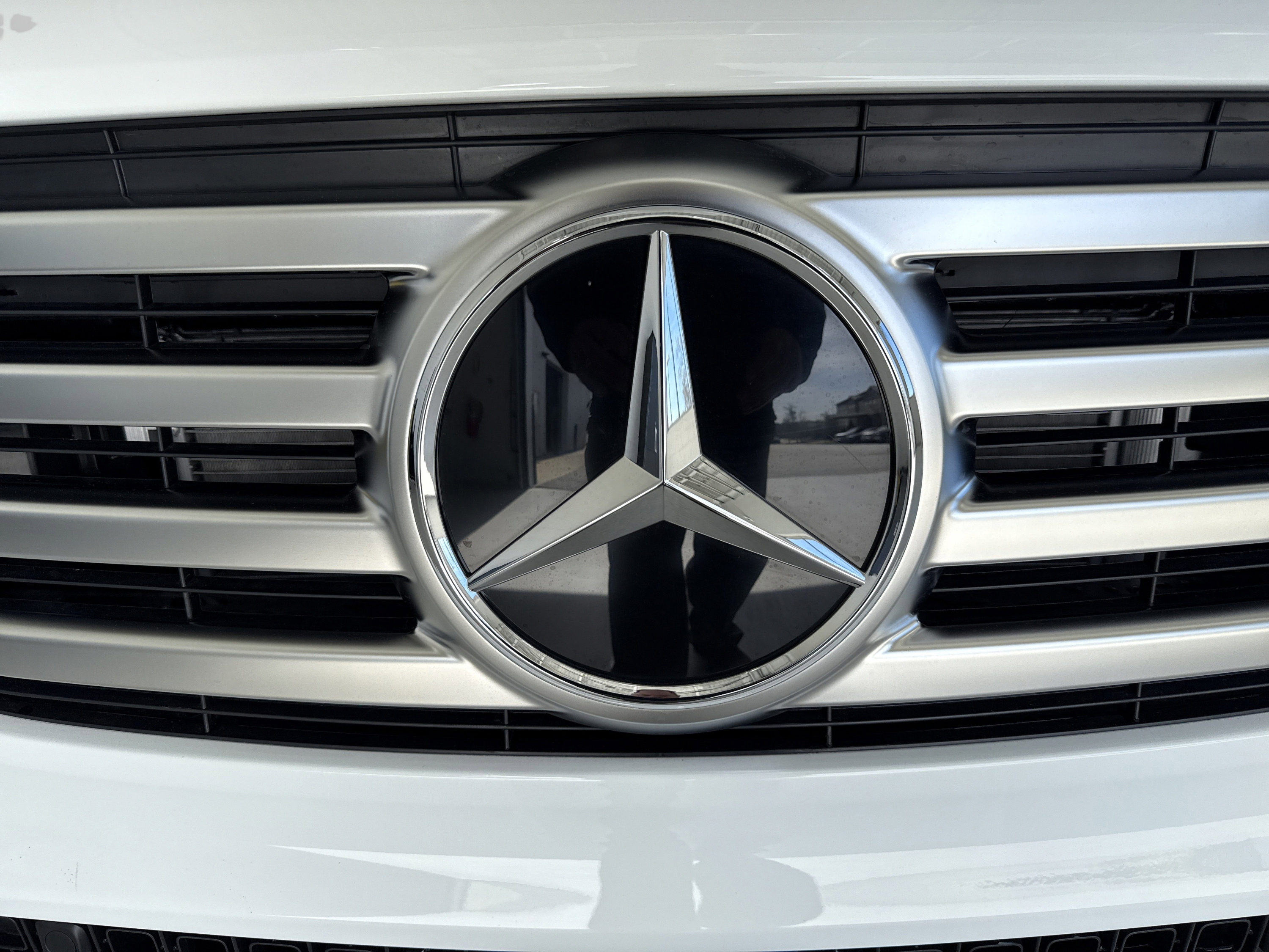 New 2026 Mercedes-Benz GLB 250 image 9
