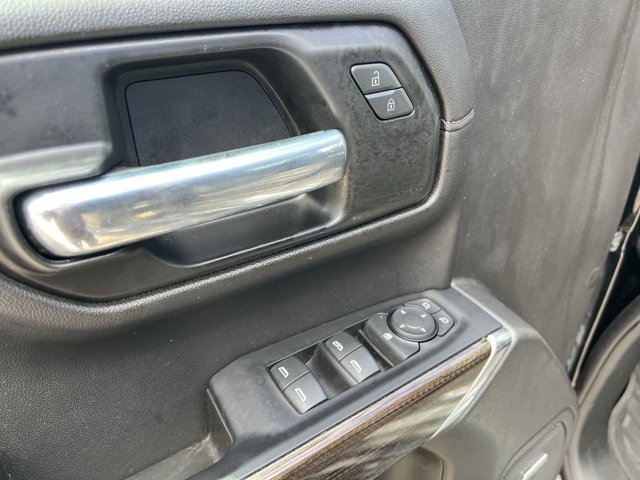 Used 2020 Chevrolet Silverado 1500 LT Trail Boss AWD/4WD image 24