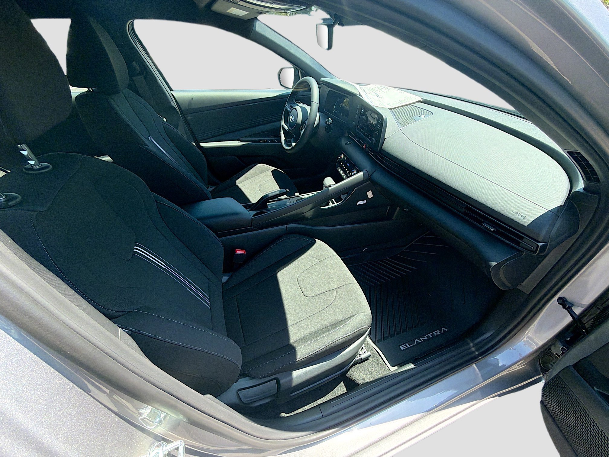 New 2026 Hyundai Elantra Sport FWD image 20