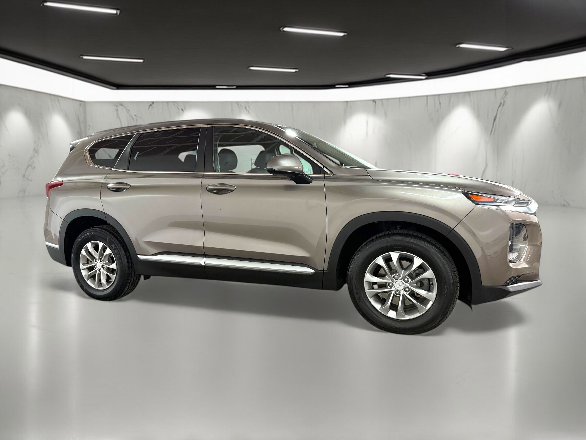 Used 2019 Hyundai Santa Fe SE image 7