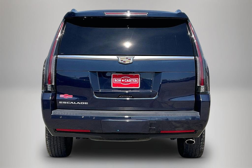 Used 2020 Cadillac Escalade Luxury RWD image 6