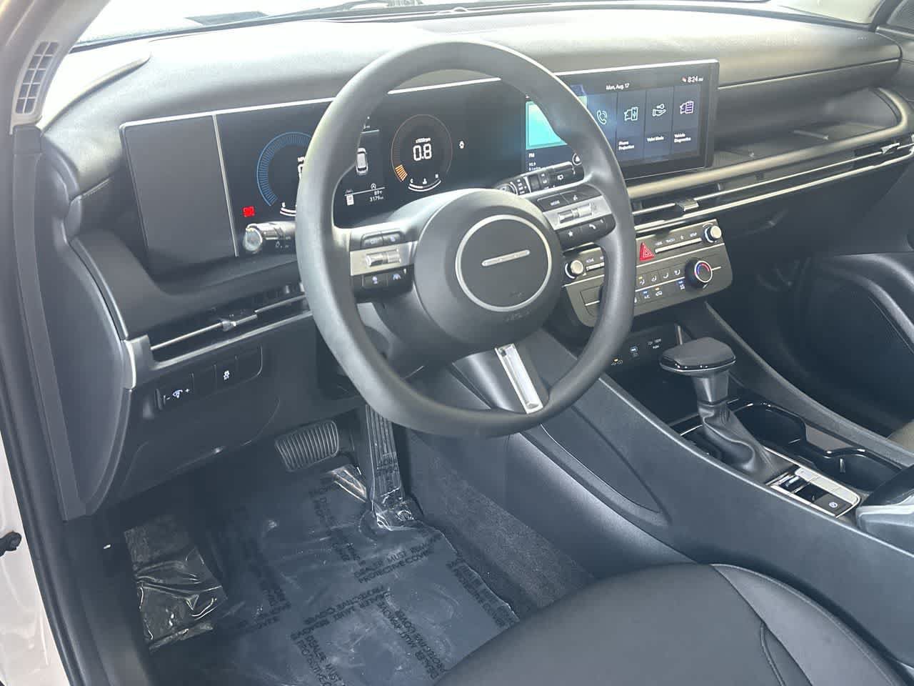 Used 2026 Hyundai Tucson SE FWD image 13
