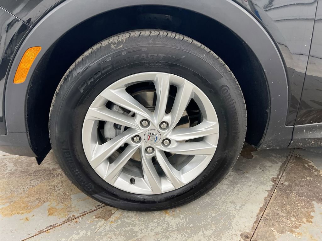 Used 2025 Buick Envista Preferred w/ Convenience II Package image 26