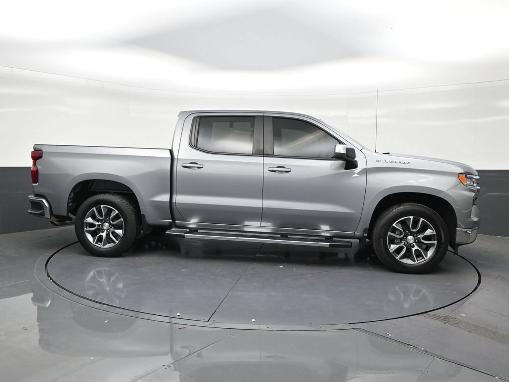 Used 2024 Chevrolet Silverado 1500 LT RWD image 6