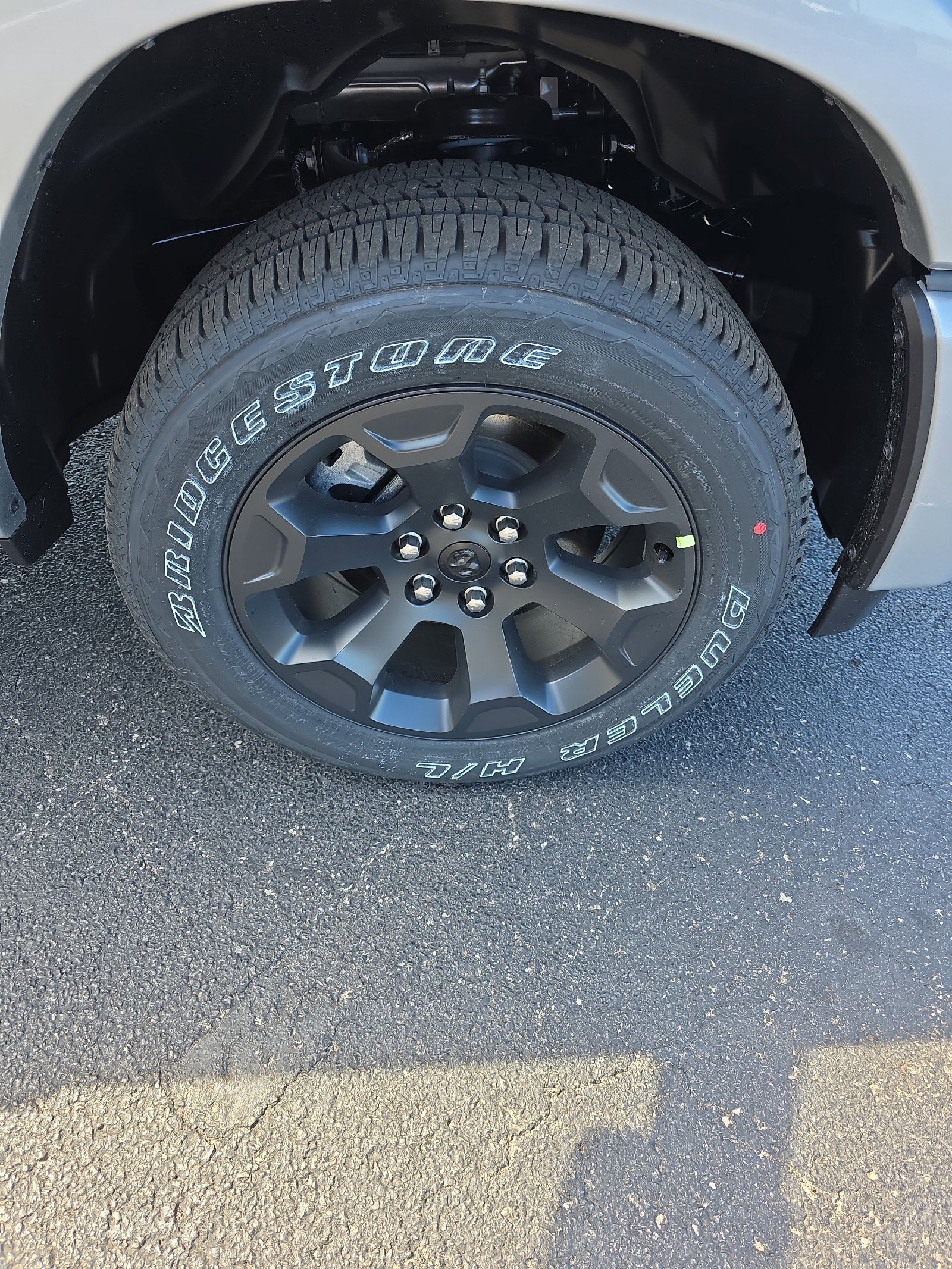 New 2026 RAM 1500 4x4 Crew Cab image 12