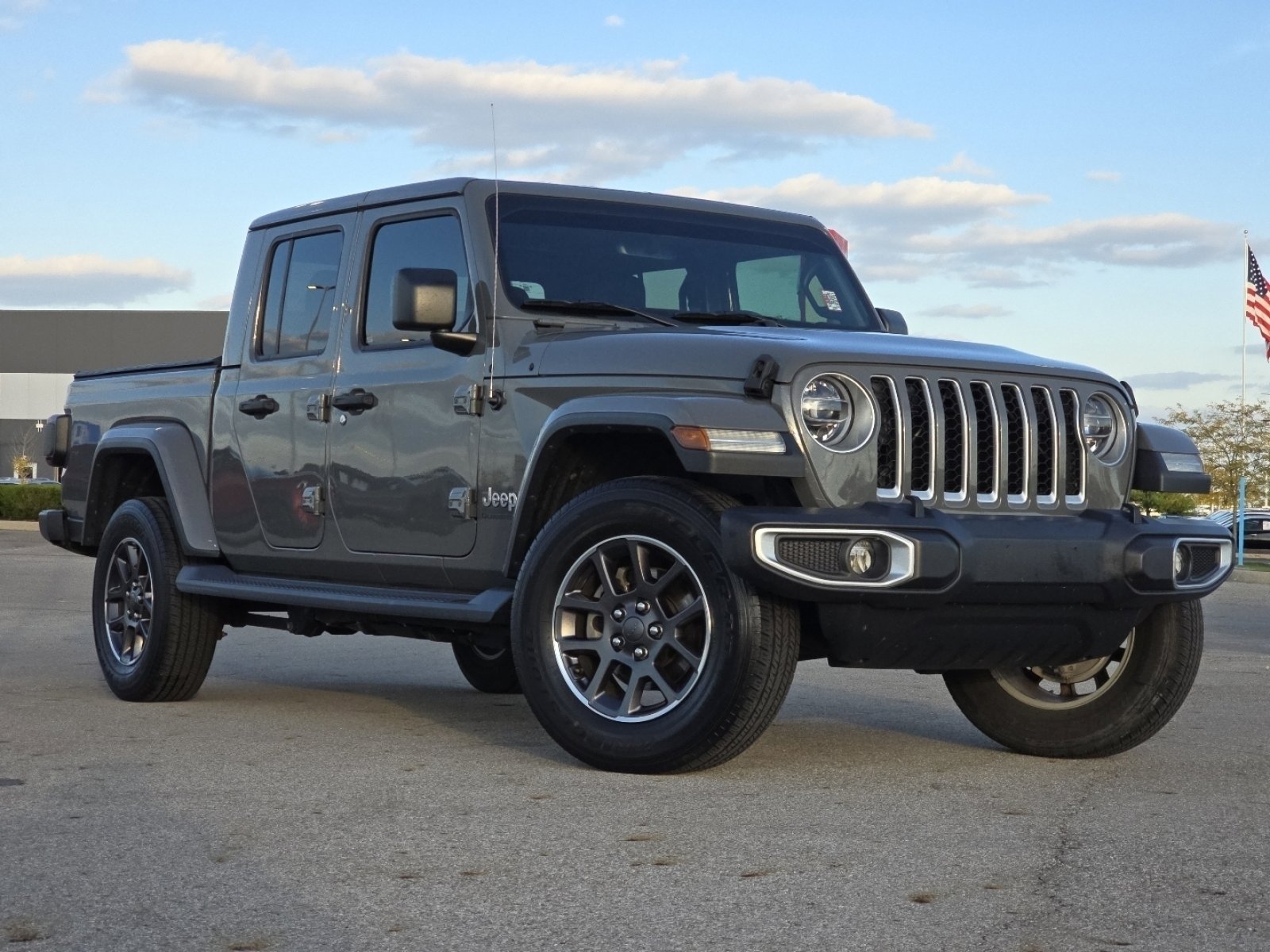 Used 2020 Jeep Gladiator Overland video 2