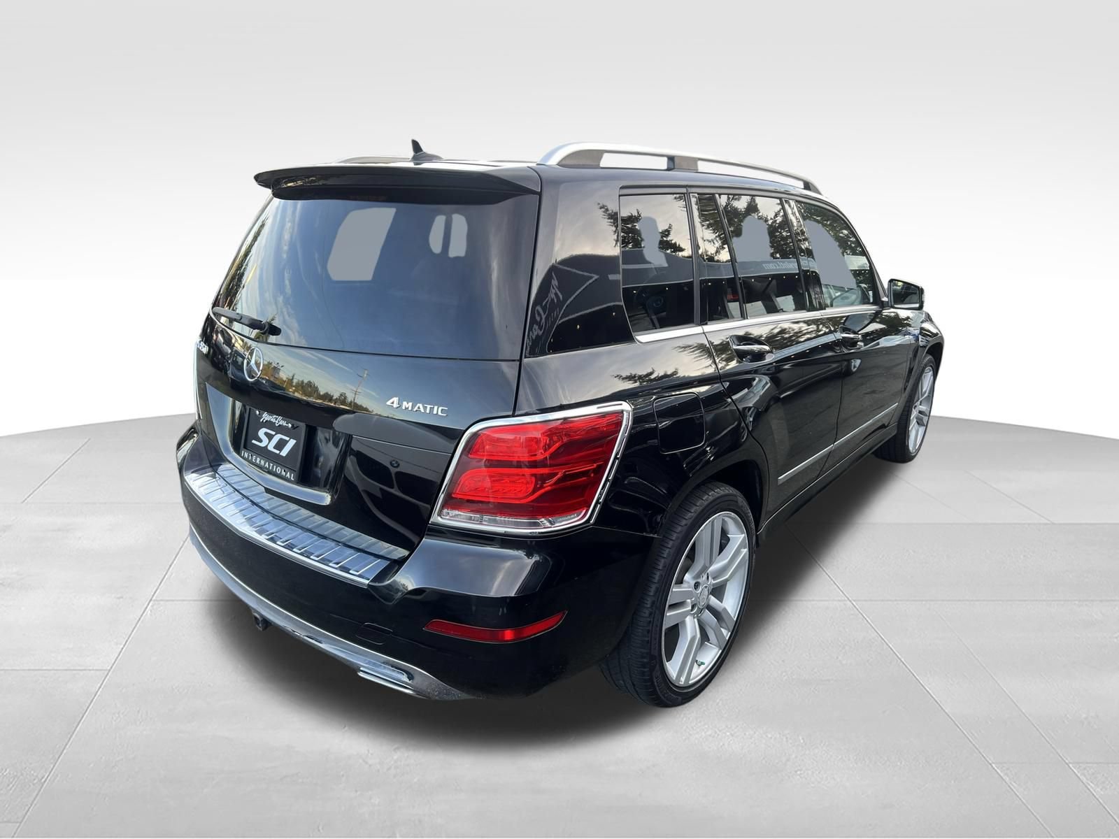 Used 2014 Mercedes-Benz GLK 350 4MATIC w/ Premium 1 Package image 4