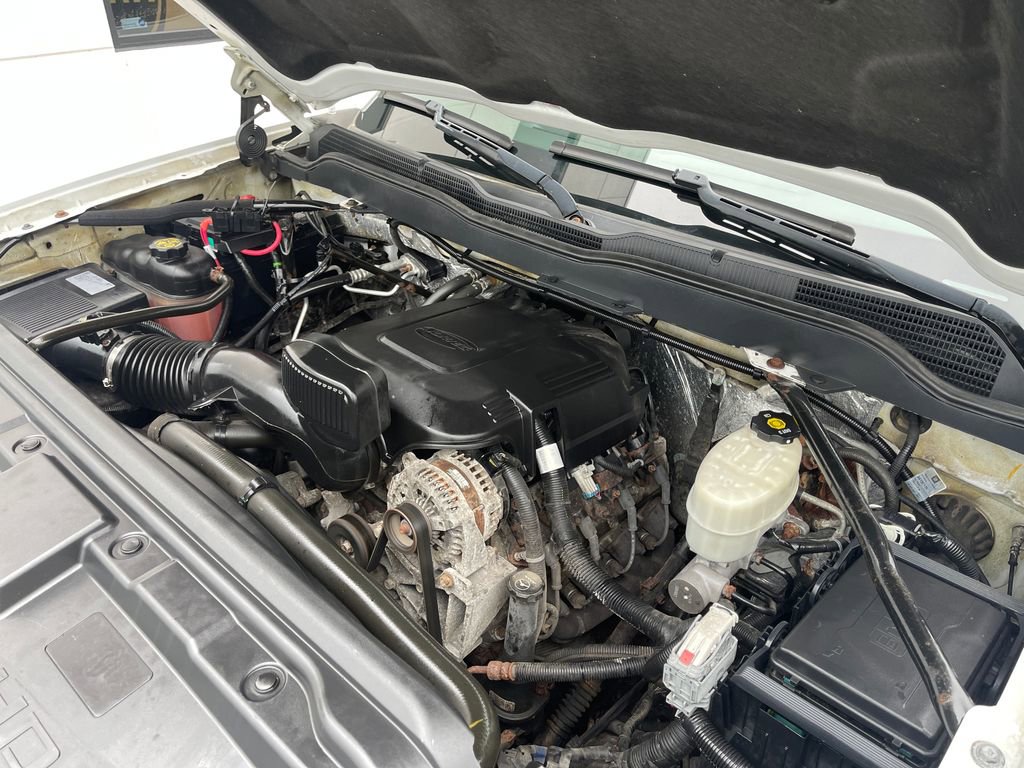 Used 2017 Chevrolet Silverado 2500 LTZ w/ Vortec Plus Package image 26