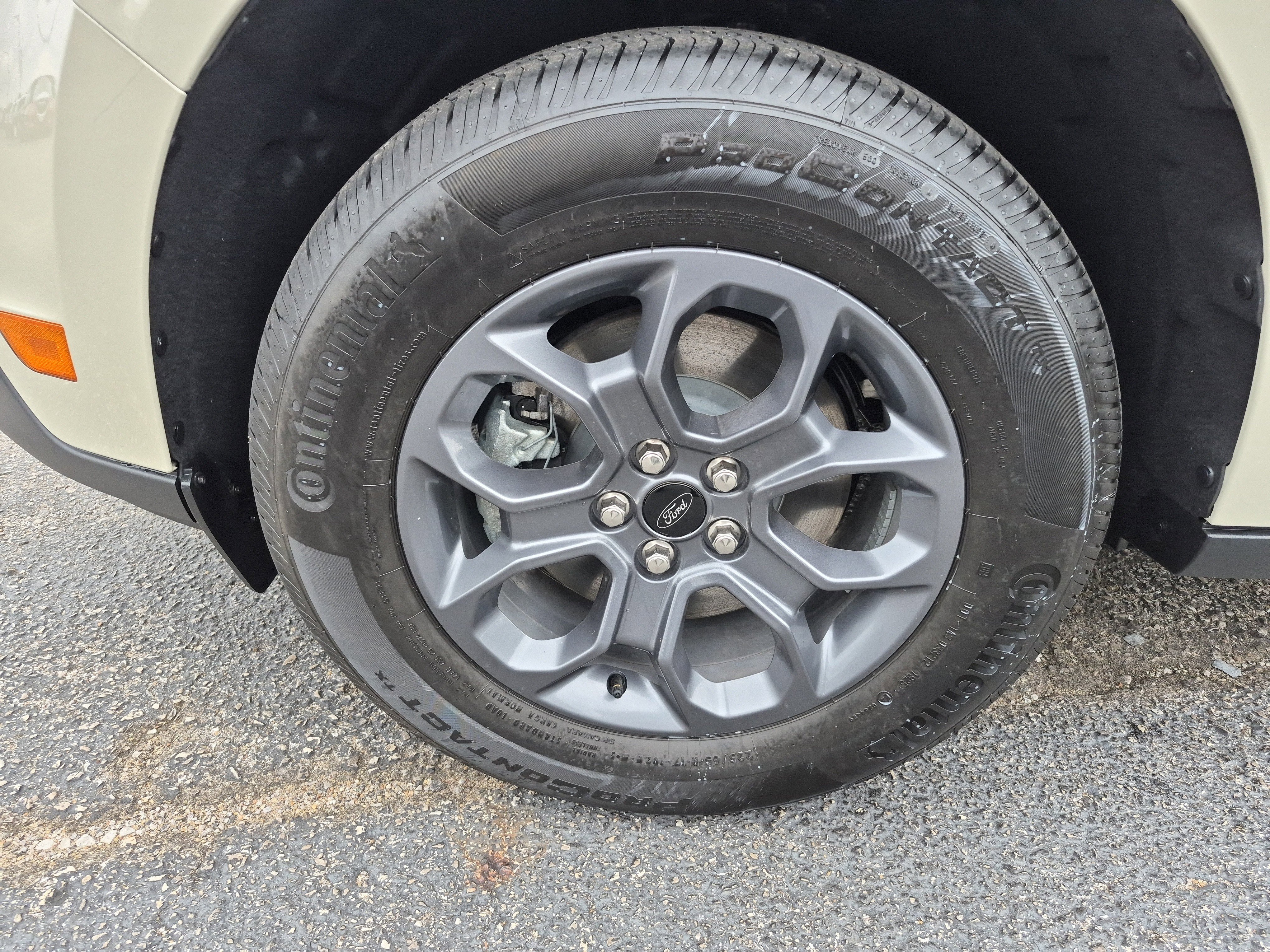 New 2025 Ford Maverick XLT image 9