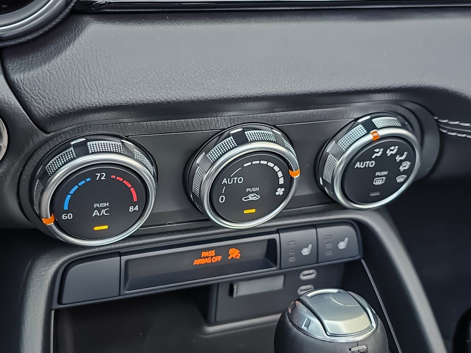 New 2025 MAZDA MX-5 Miata Grand Touring w/ Weather Package image 18