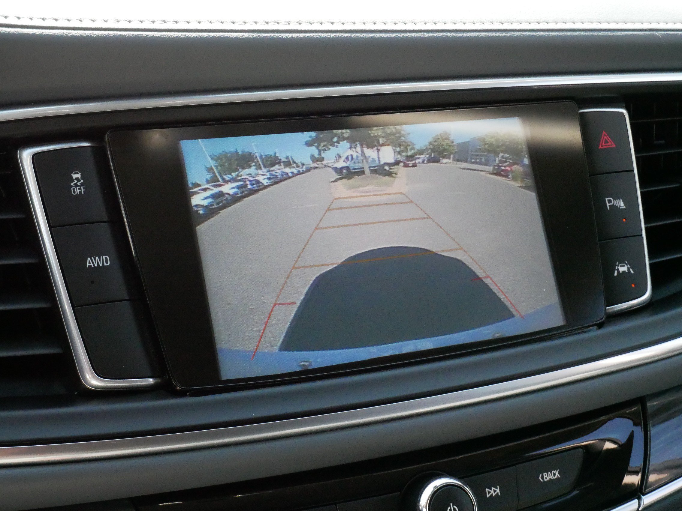 Used 2019 Buick Enclave Premium AWD/4WD image 31