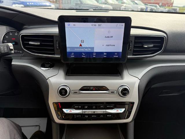 Certified 2022 Ford Explorer XLT w/ Equipment Group 202A image 19