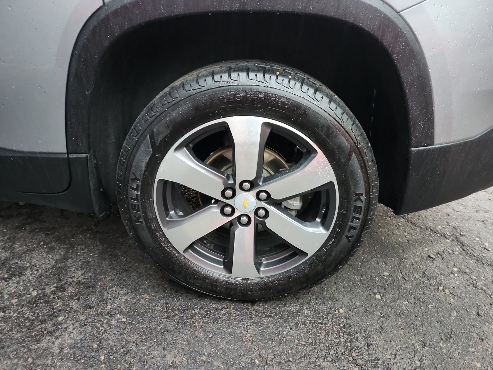 Used 2023 Chevrolet Traverse LT w/ LT Premium Package AWD/4WD image 16