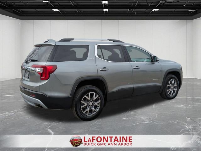 Certified 2023 GMC Acadia SLT w/ LPO, Floor Liner Package image 5