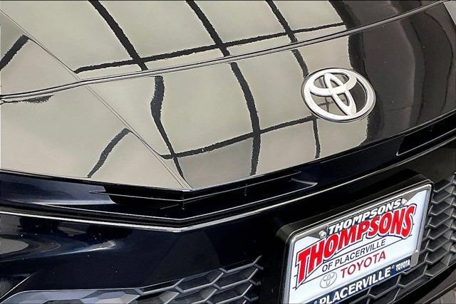 Used 2025 Toyota Camry SE FWD image 31