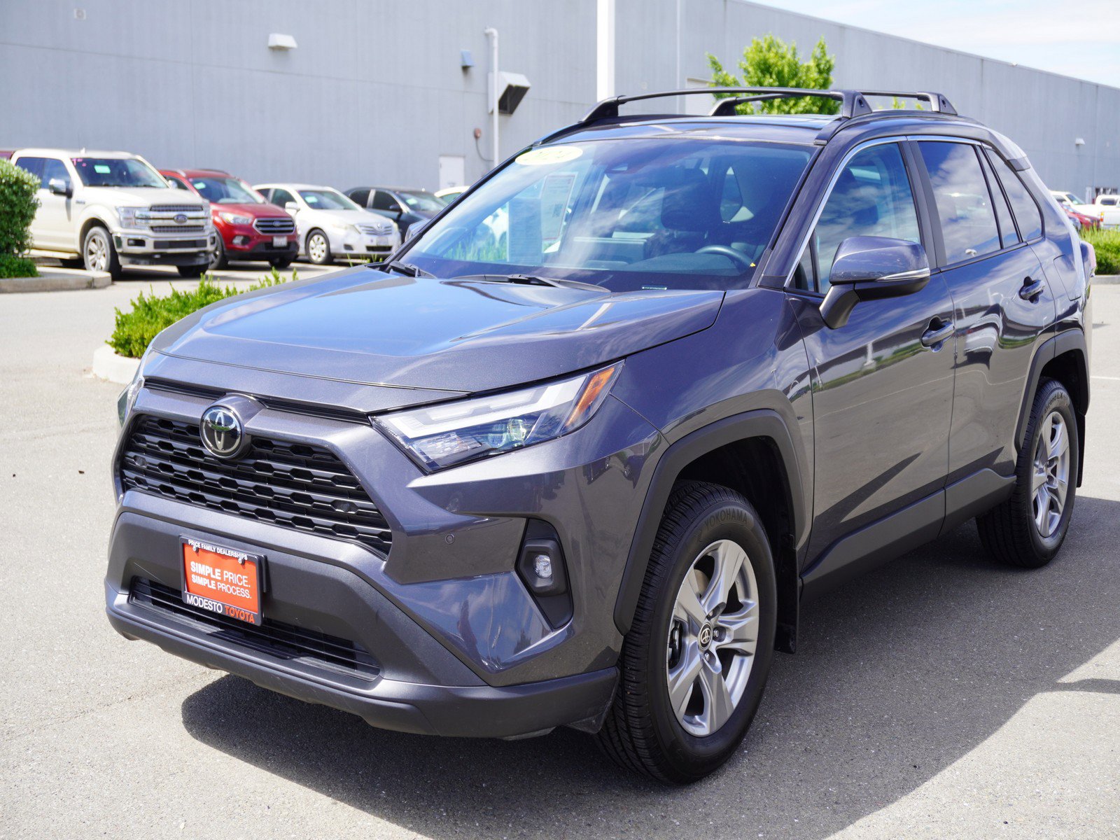Used 2024 Toyota RAV4 XLE Premium w/ Weather Package FWD image 7