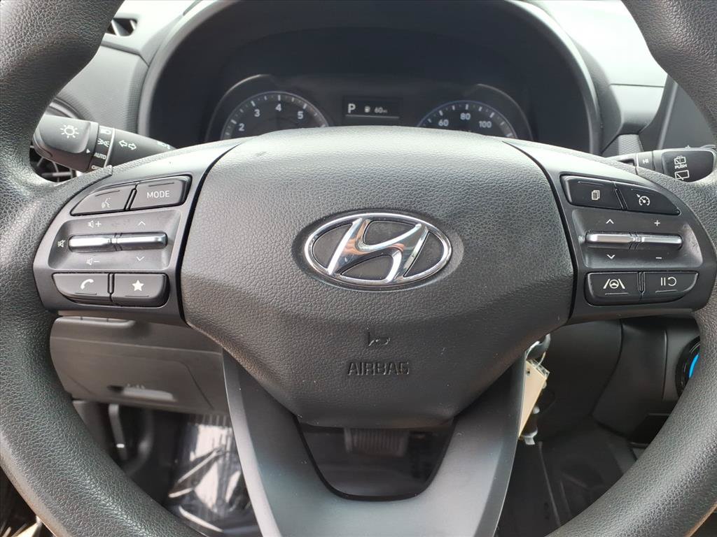 Used 2022 Hyundai Kona SE FWD image 13