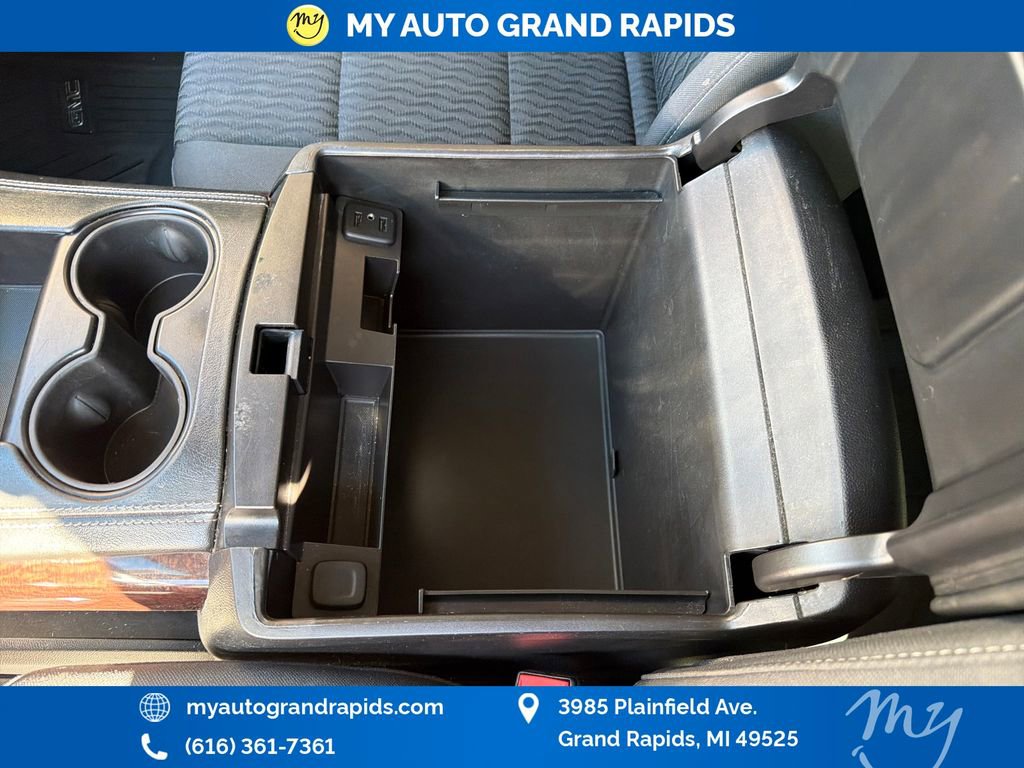 Used 2019 GMC Yukon SLE w/ Convenience Package AWD/4WD image 26