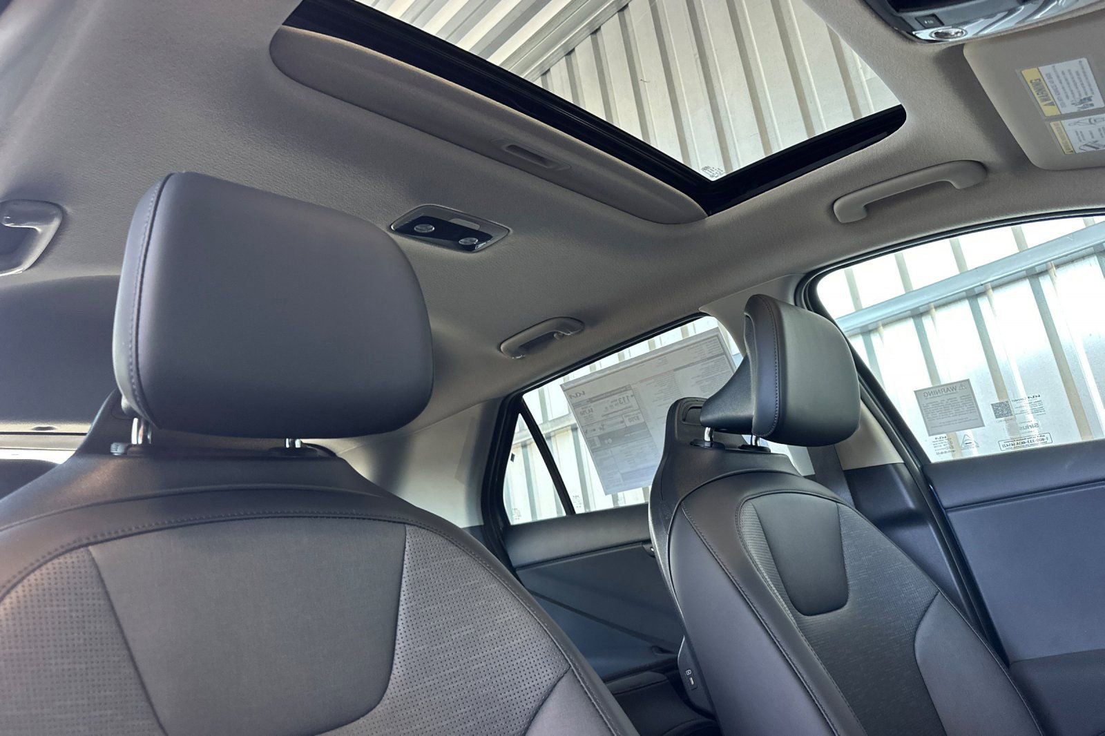 New 2026 Kia Niro Wave FWD image 17