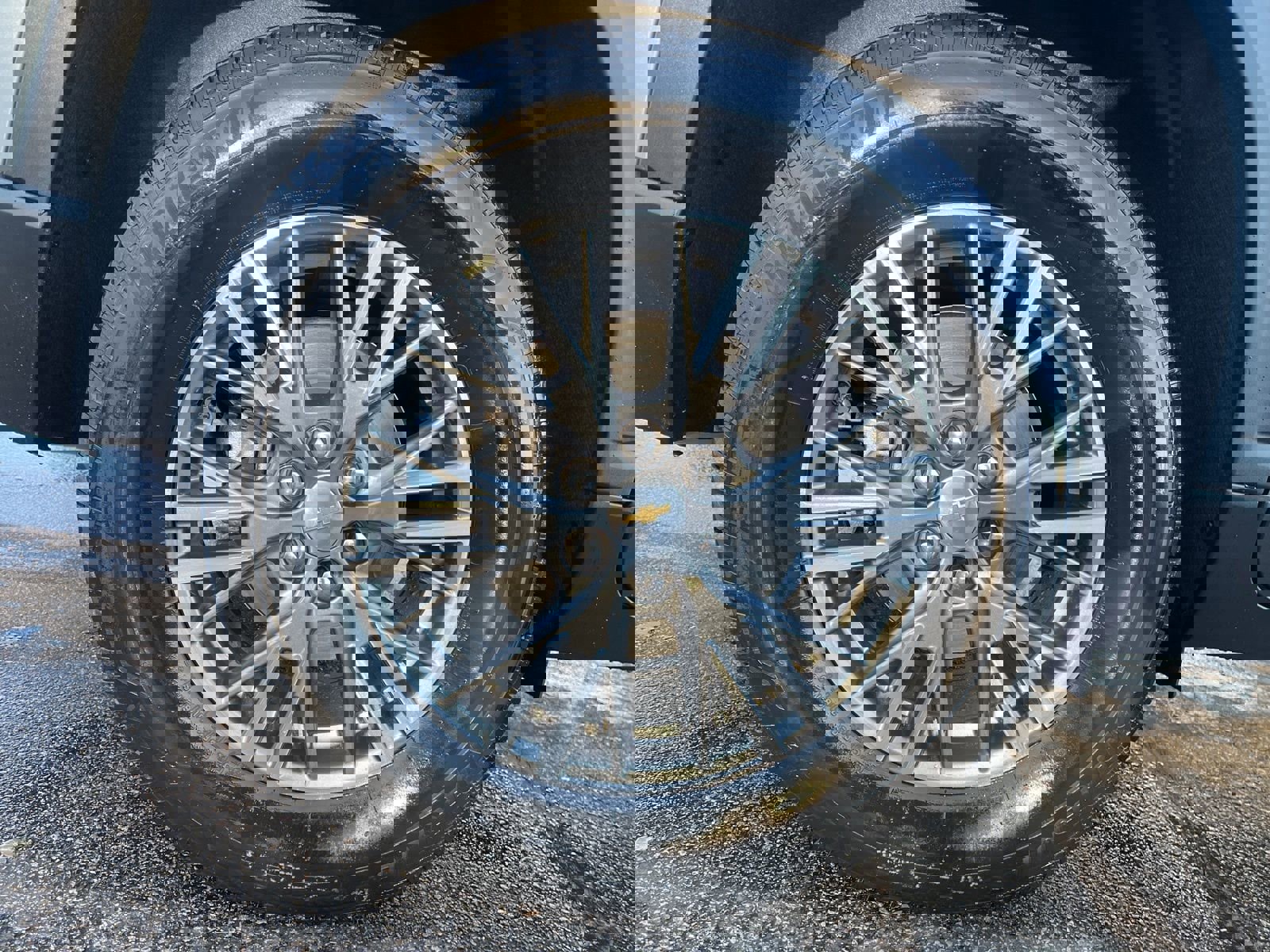 New 2026 Chevrolet Traverse LT w/ Driver Confidence Package image 11