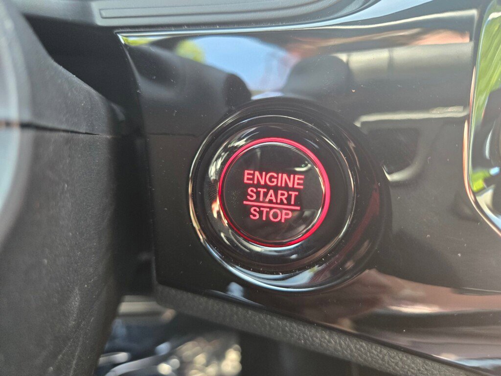 Certified 2025 Honda Civic Sport image 22