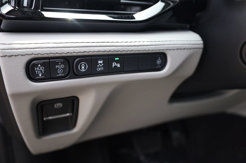 New 2026 Acura MDX w/ Advance Package AWD/4WD image 14
