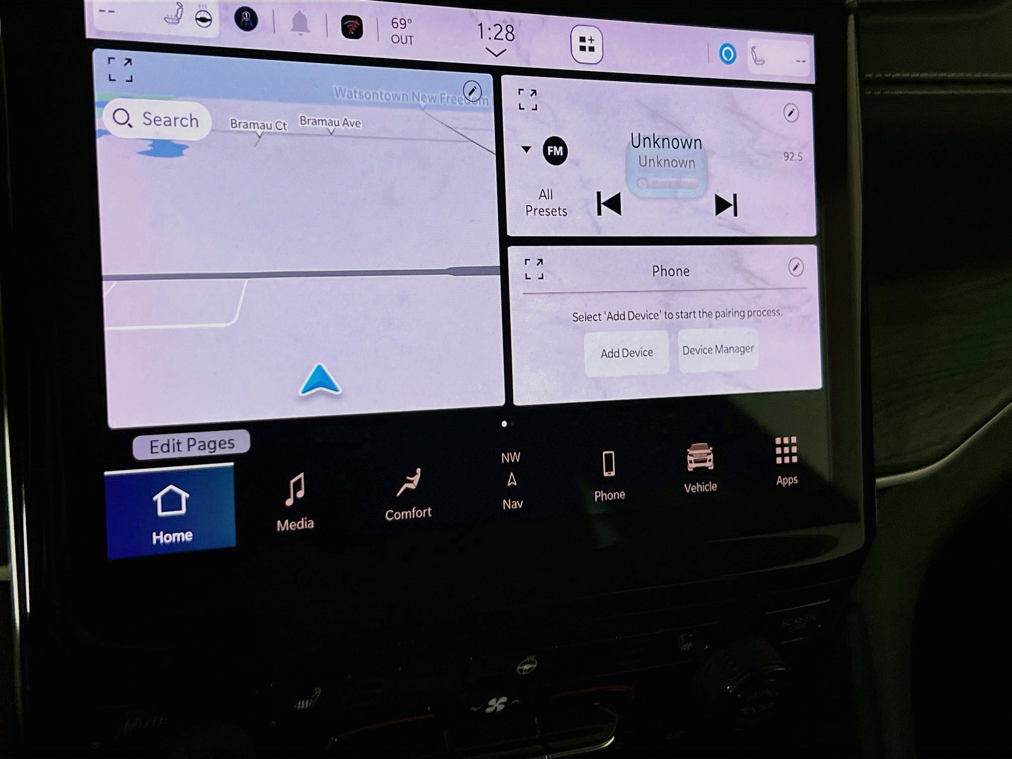 Used 2022 Jeep Grand Cherokee Limited image 15