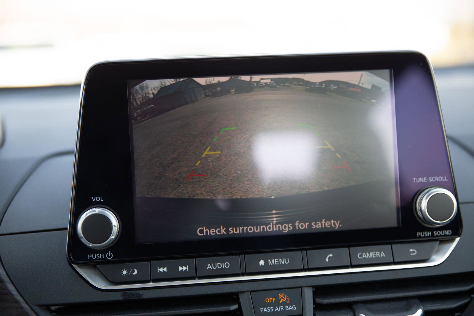 Used 2025 Nissan Altima 2.5 SV image 16