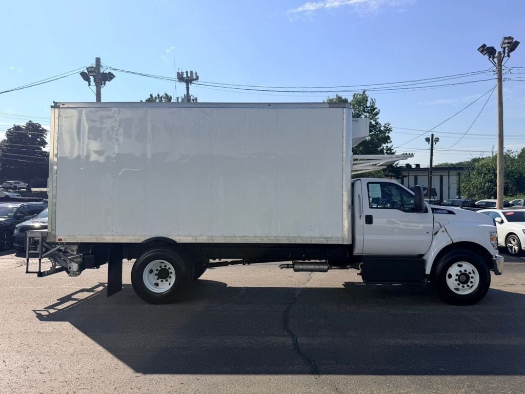 Used 2023 Ford F650 2WD Regular Cab Super Duty image 7