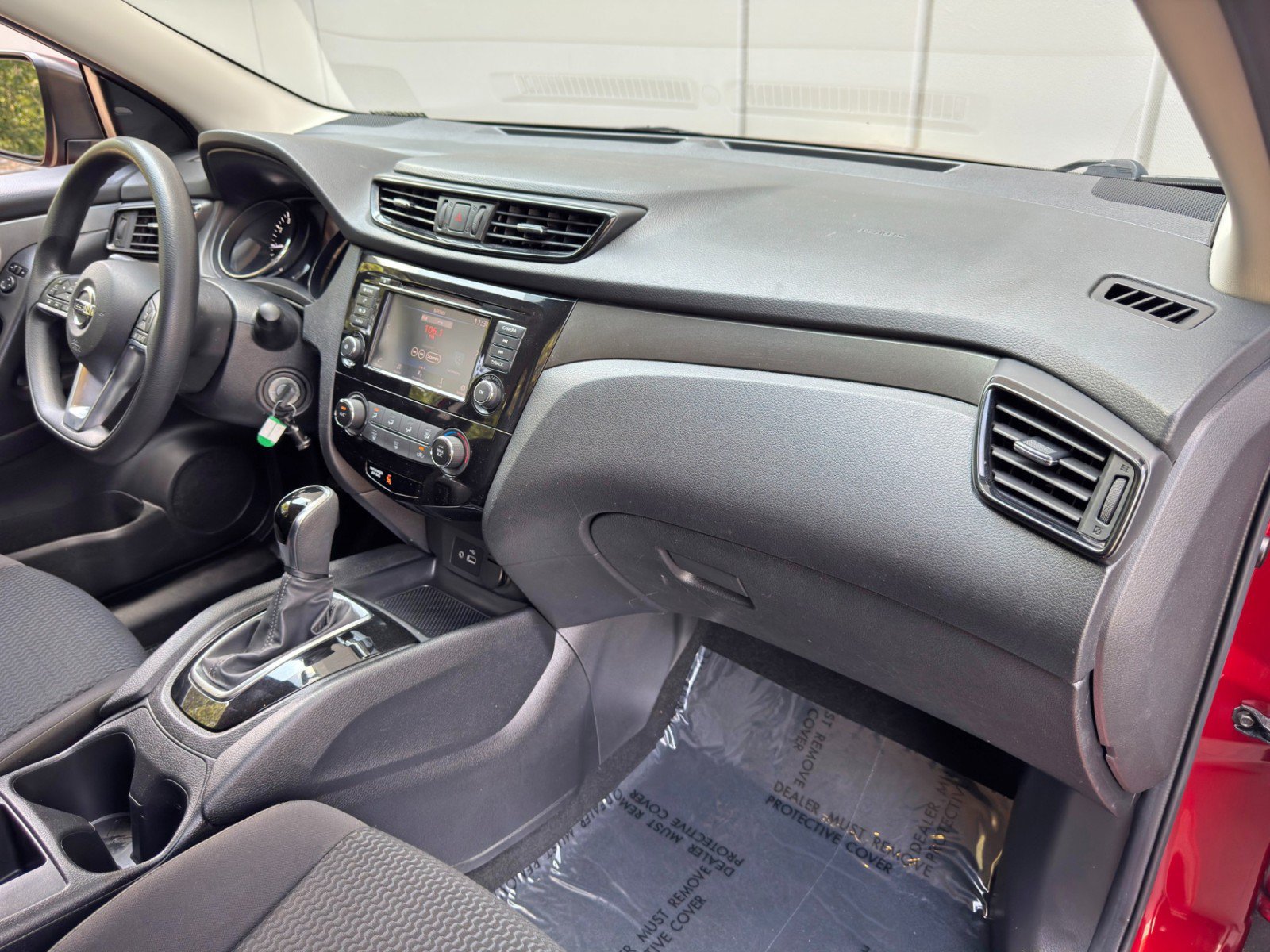 Used 2019 Nissan Rogue Sport S w/ Appearance Package FWD image 13