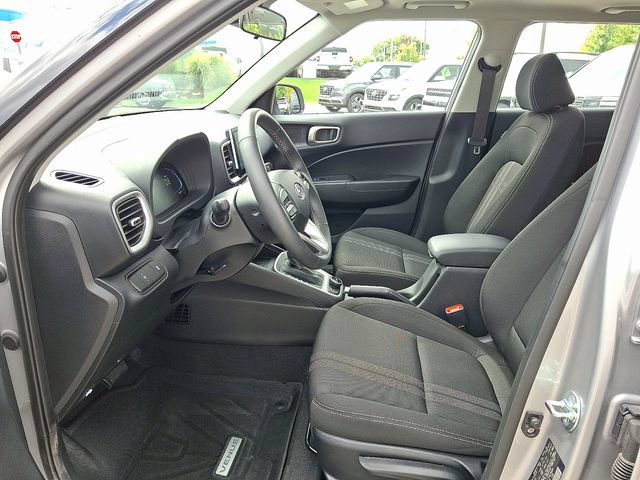 Certified 2026 Hyundai Venue SEL FWD image 13