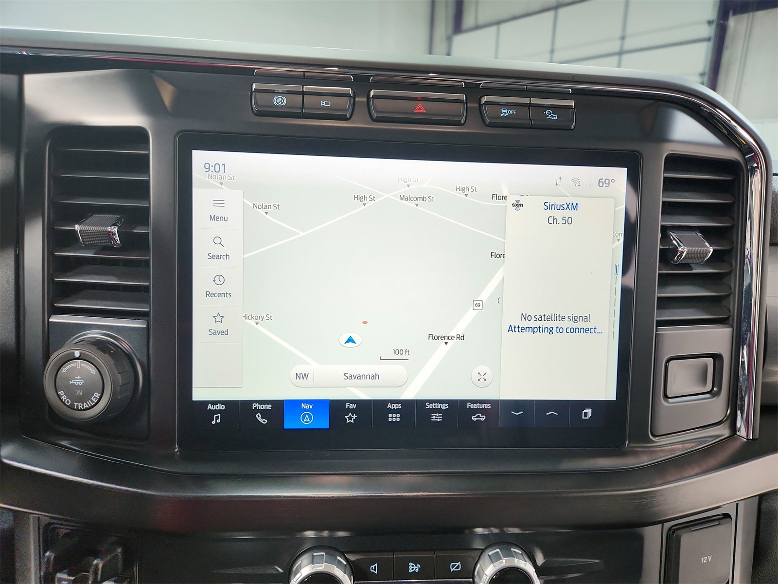 Used 2023 Ford F250 Lariat image 28