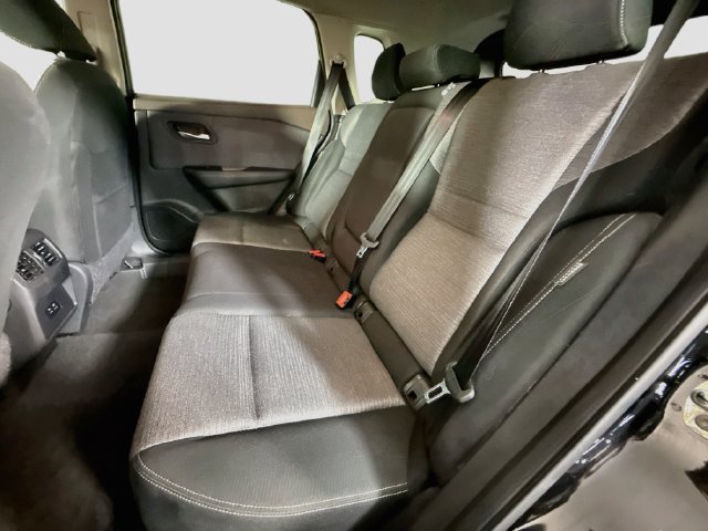 Used 2023 Nissan Rogue SV FWD image 24