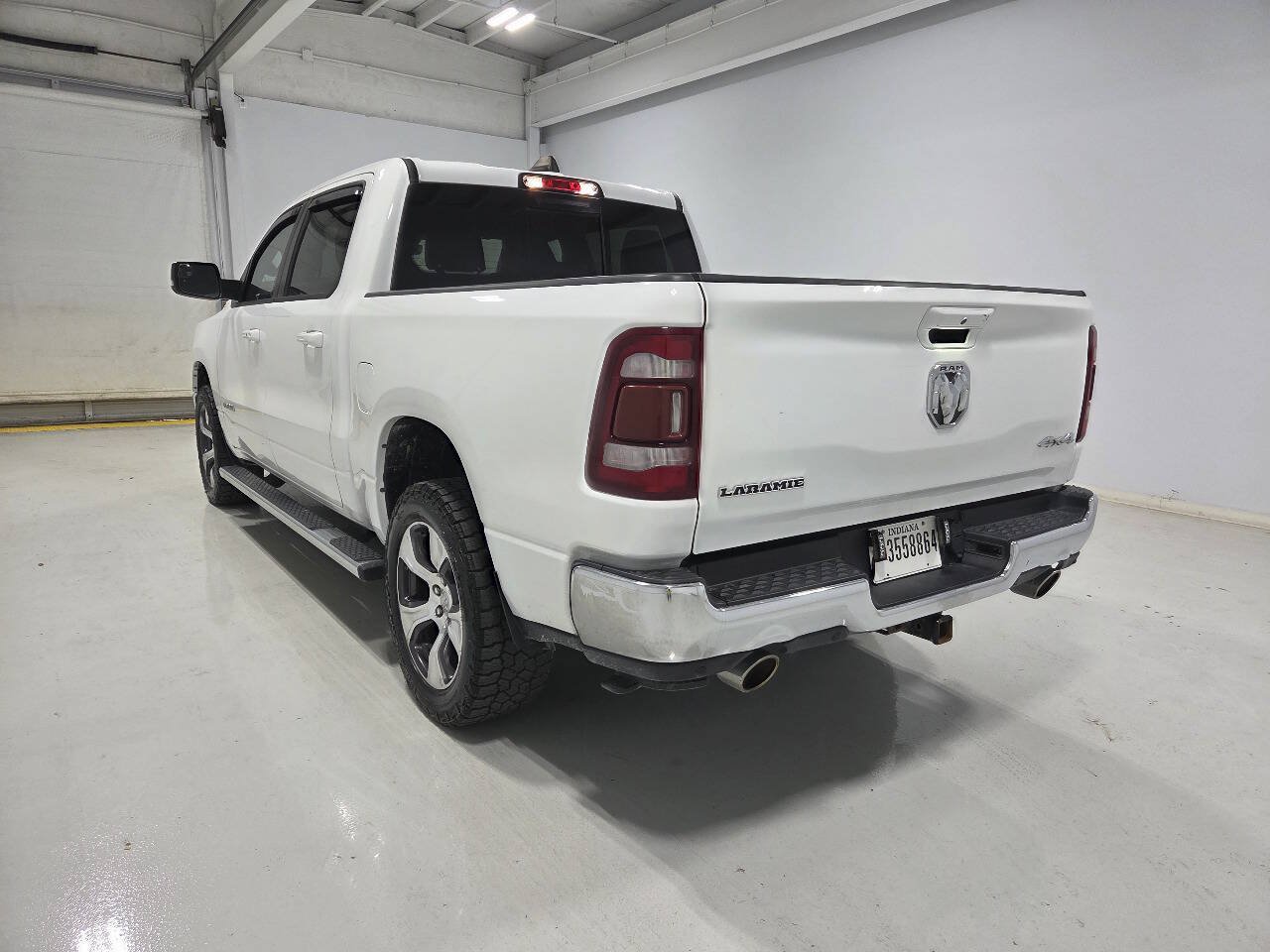Used 2023 RAM 1500 Laramie AWD/4WD image 7