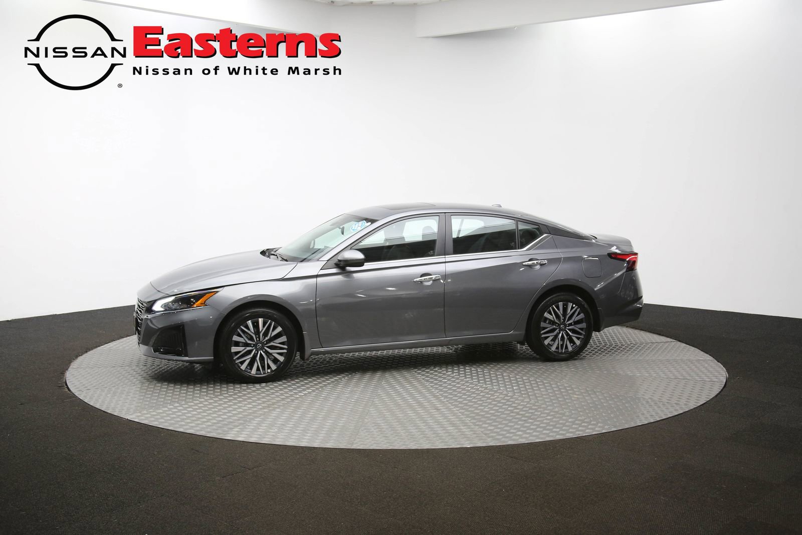 Used 2024 Nissan Altima 2.5 SV w/ SV Premium Package image 58