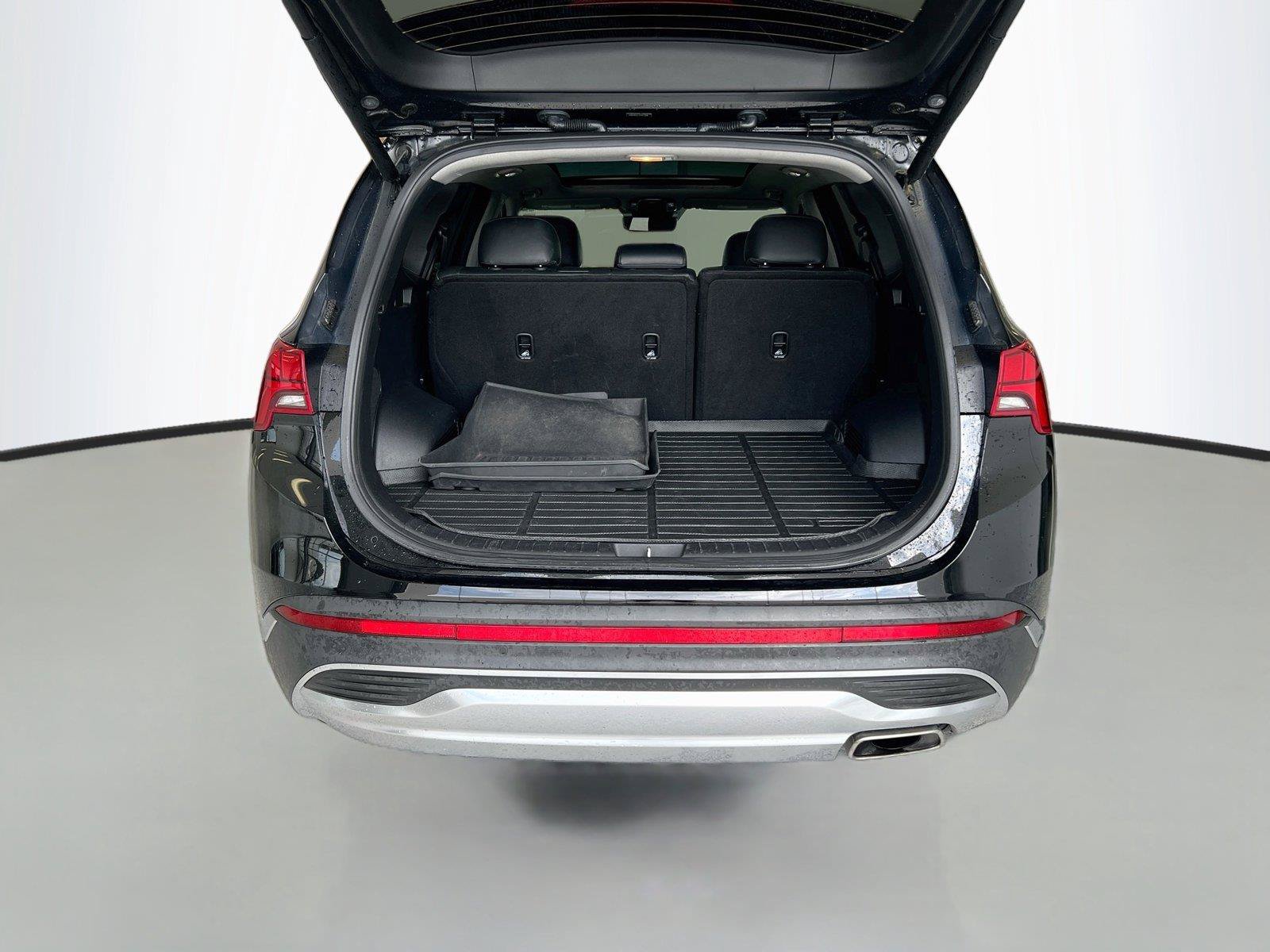 Used 2022 Hyundai Santa Fe Limited w/ Cargo Package AWD/4WD image 26