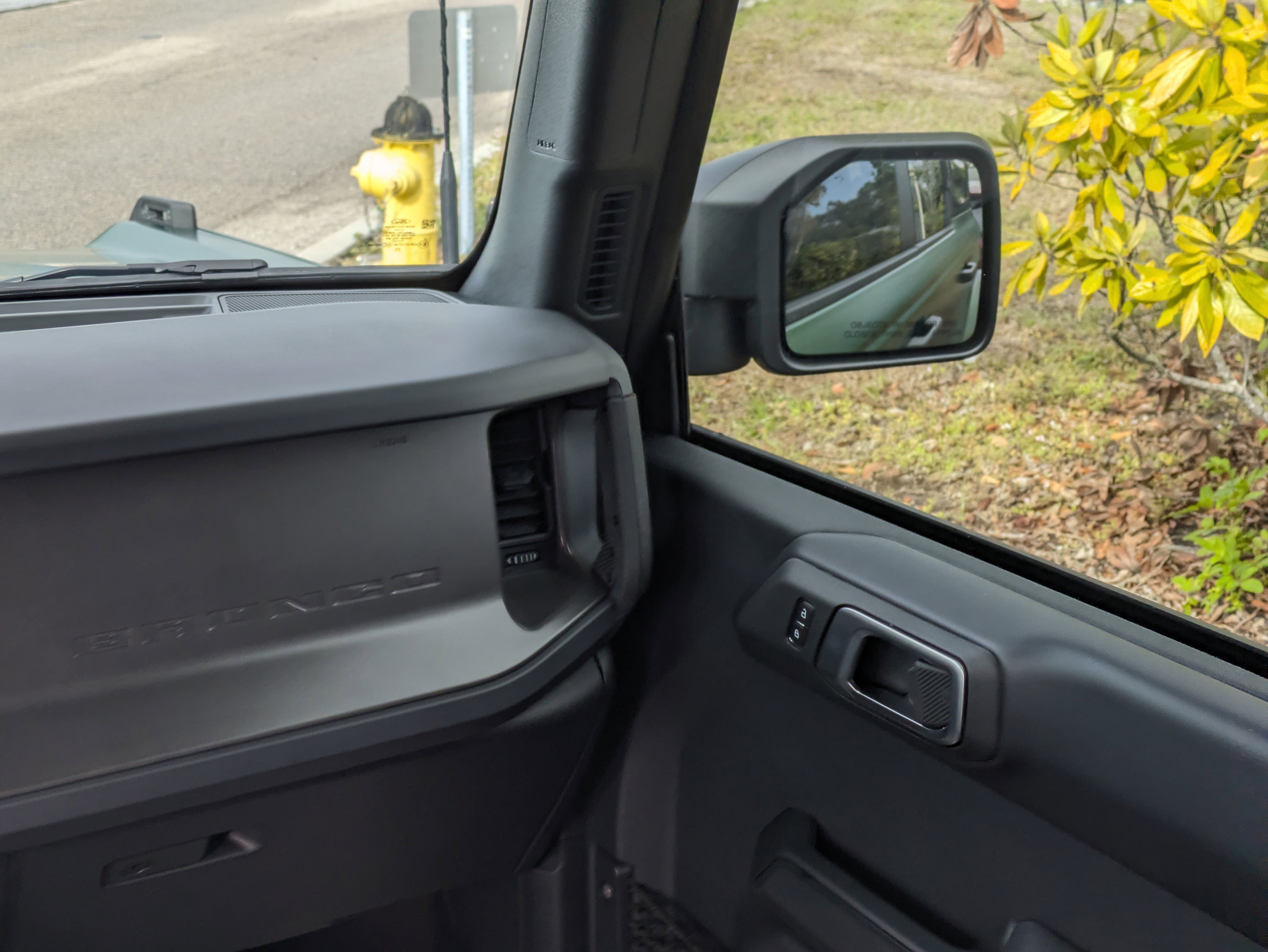 New 2025 Ford Bronco Badlands image 45