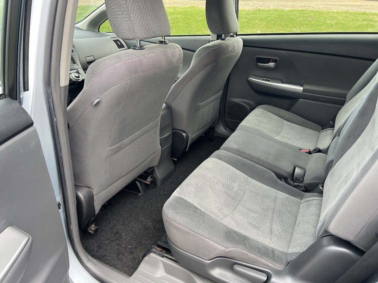 Used 2012 Toyota Prius V Three image 12