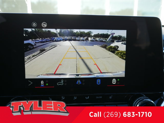 Used 2024 GMC Canyon Elevation w/ Elevation Premium Package AWD/4WD image 49