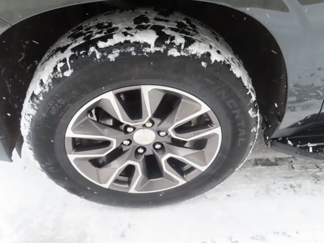 Used 2022 Chevrolet Tahoe LT w/ Luxury Package image 17